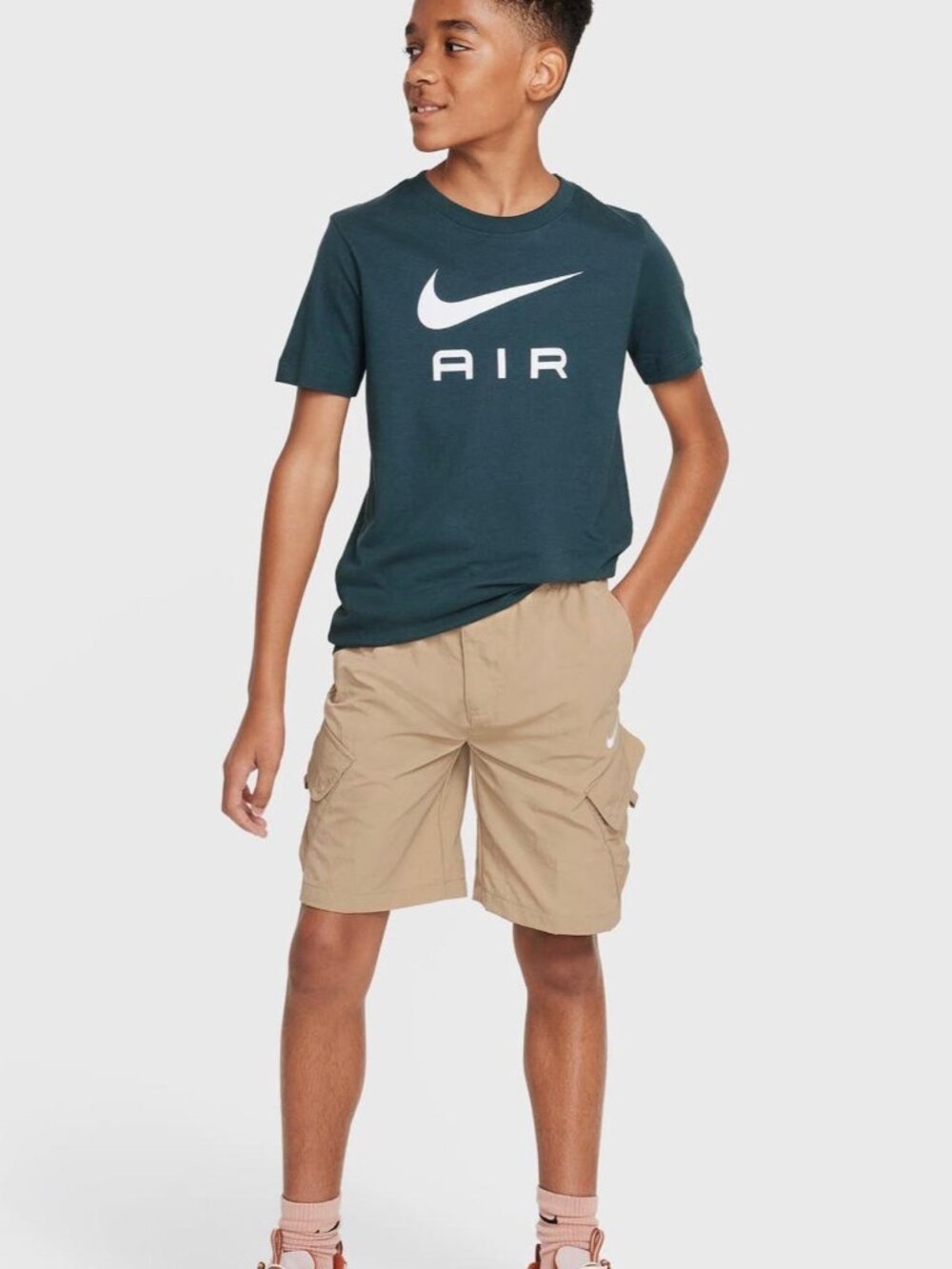 Nike Big Kids' Outdoor Play Woven Cargo Shorts Tan/Beige Sz M - New